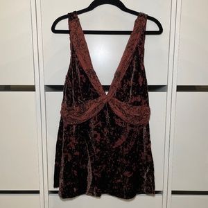 Top (Elie Tahari Red Velvet Vneck Blouse)